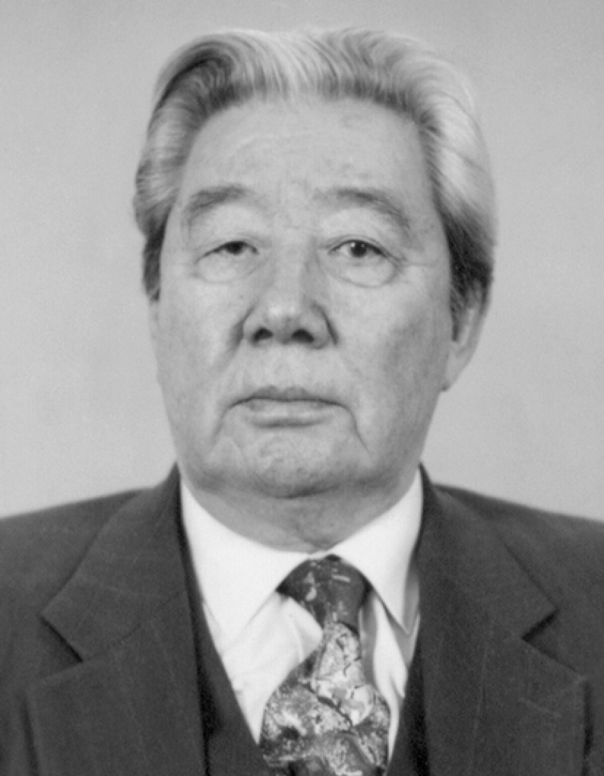  Асанбай